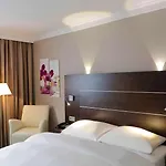 メルキュール ホテル 4*