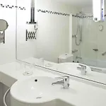 ホテル メルキュール 4*