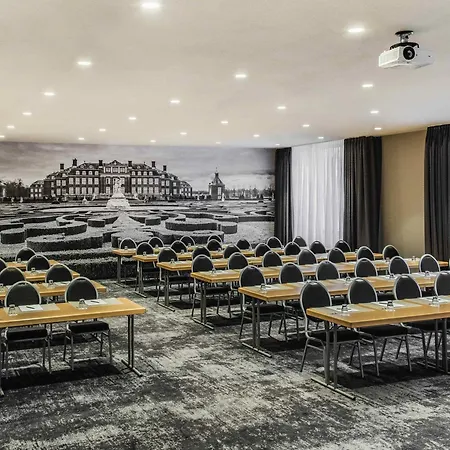 Mercure 4*