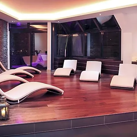 Mercure Hotel 4*
