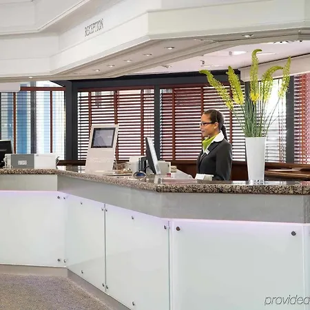Mercure 4*